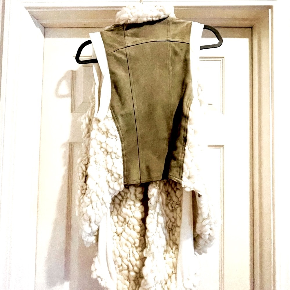 Miha “Felix” Vest - Picture 4 of 5